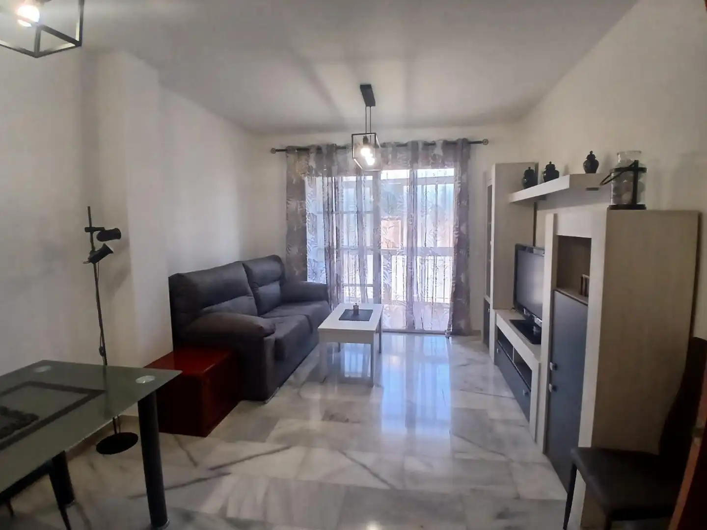 Sala de estar de Piso de alquiler en Málaga con Aire acondicionado y Amueblado