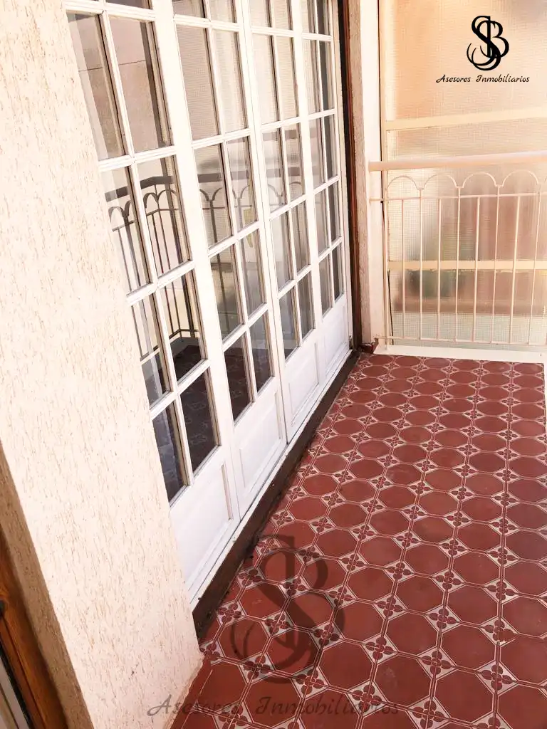 Casa bifamiliare con terrazza in vendita a Avinguda de Portugal, imagen 22