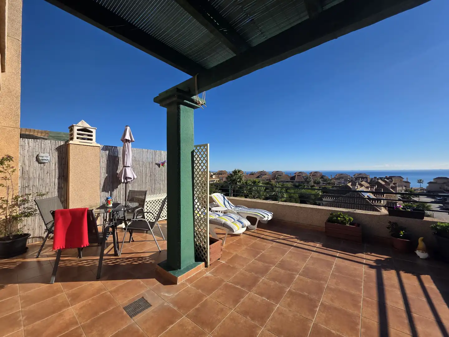 Terraza de Apartamento en venta en La Alcaidesa con Aire acondicionado, Terraza y Piscina