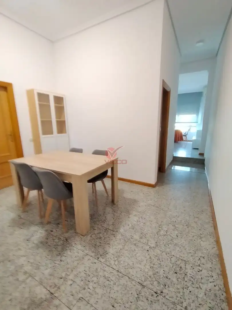 Wohnung zur Miete in Cuenca mit Heizung, Abstellraum und Möbliert