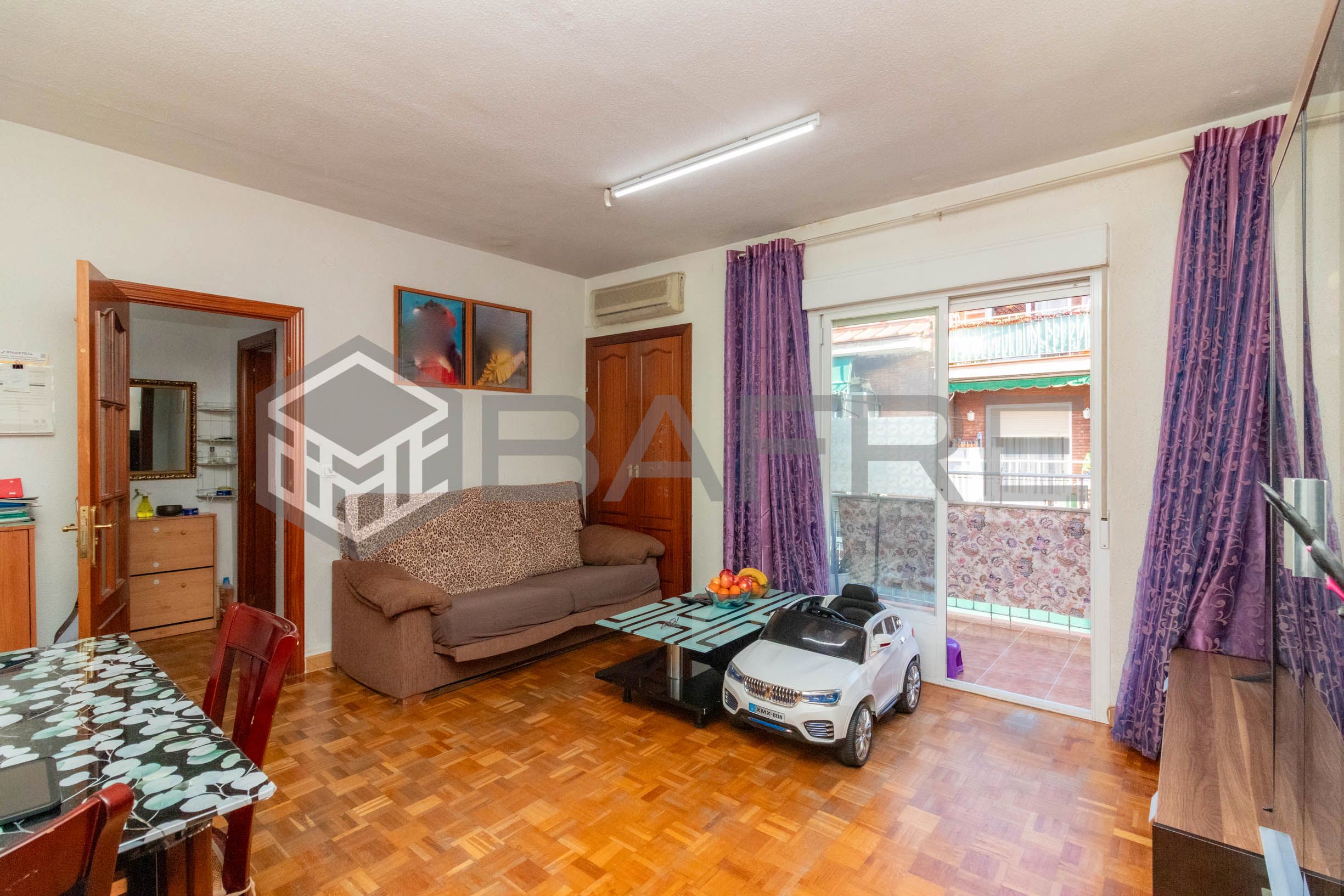 Living room of Flat for sale in  Madrid Capital  with Air Conditioner and Terrace