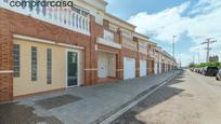 Exterior view of Single-family semi-detached for sale in Castellón de la Plana / Castelló de la Plana  with Air Conditioner, Terrace and Balcony