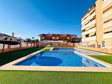 Reihenhaus mit Balkon zum Verkauf in Elche ciudad