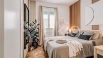 Dormitori de Apartament de lloguer en  Madrid Capital amb Aire condicionat, Calefacció i Moblat