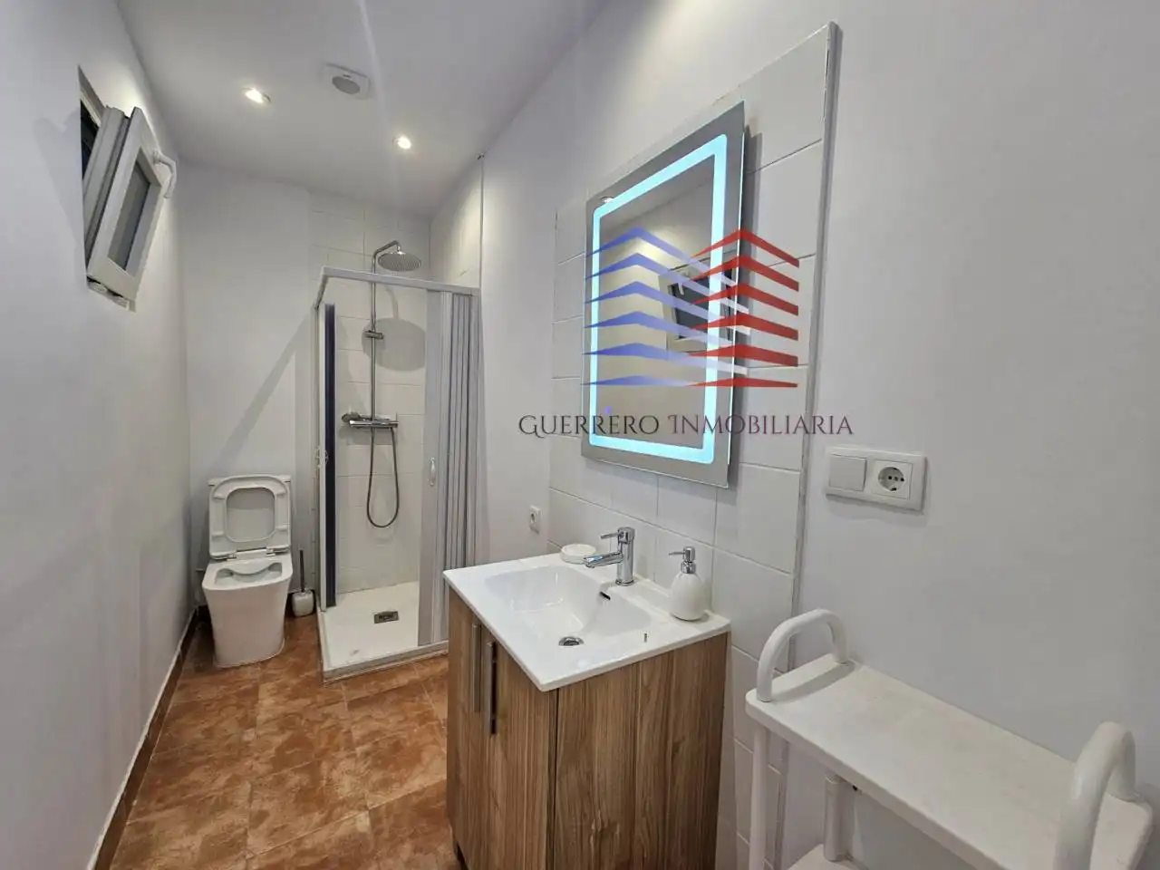 Badezimmer von Wohnung zur Miete in Barrocanes
