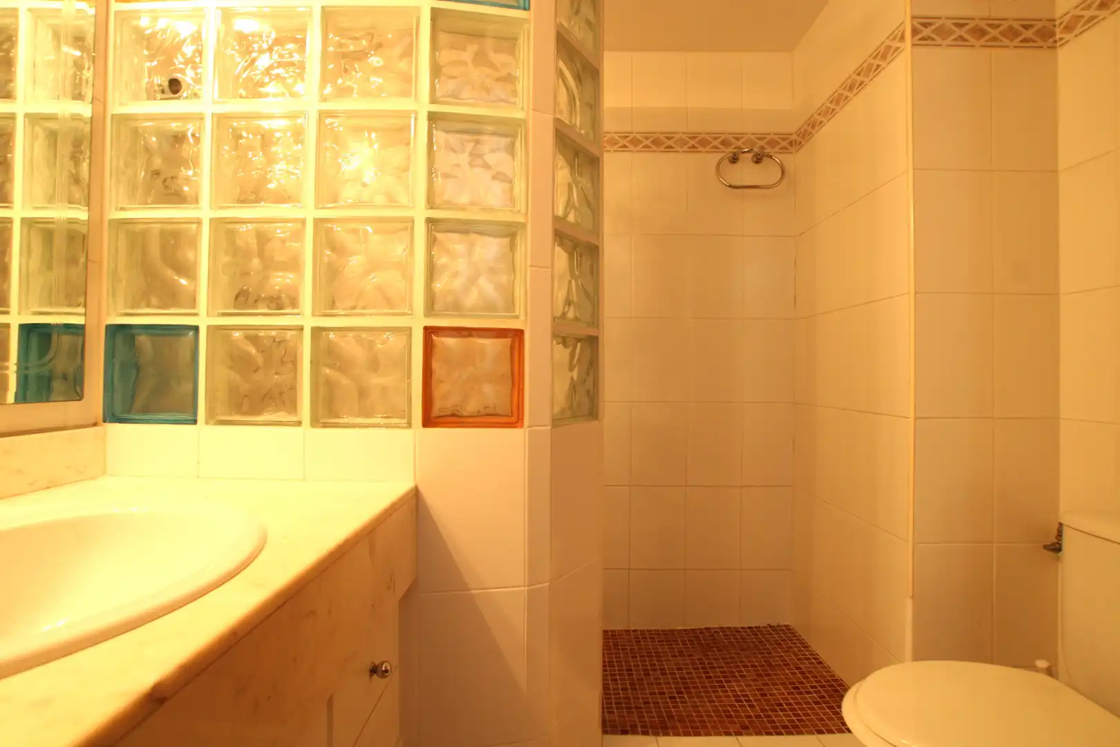 Badezimmer von Erdgeschoss zum Verkauf in Argentona mit Heizung und Möbliert