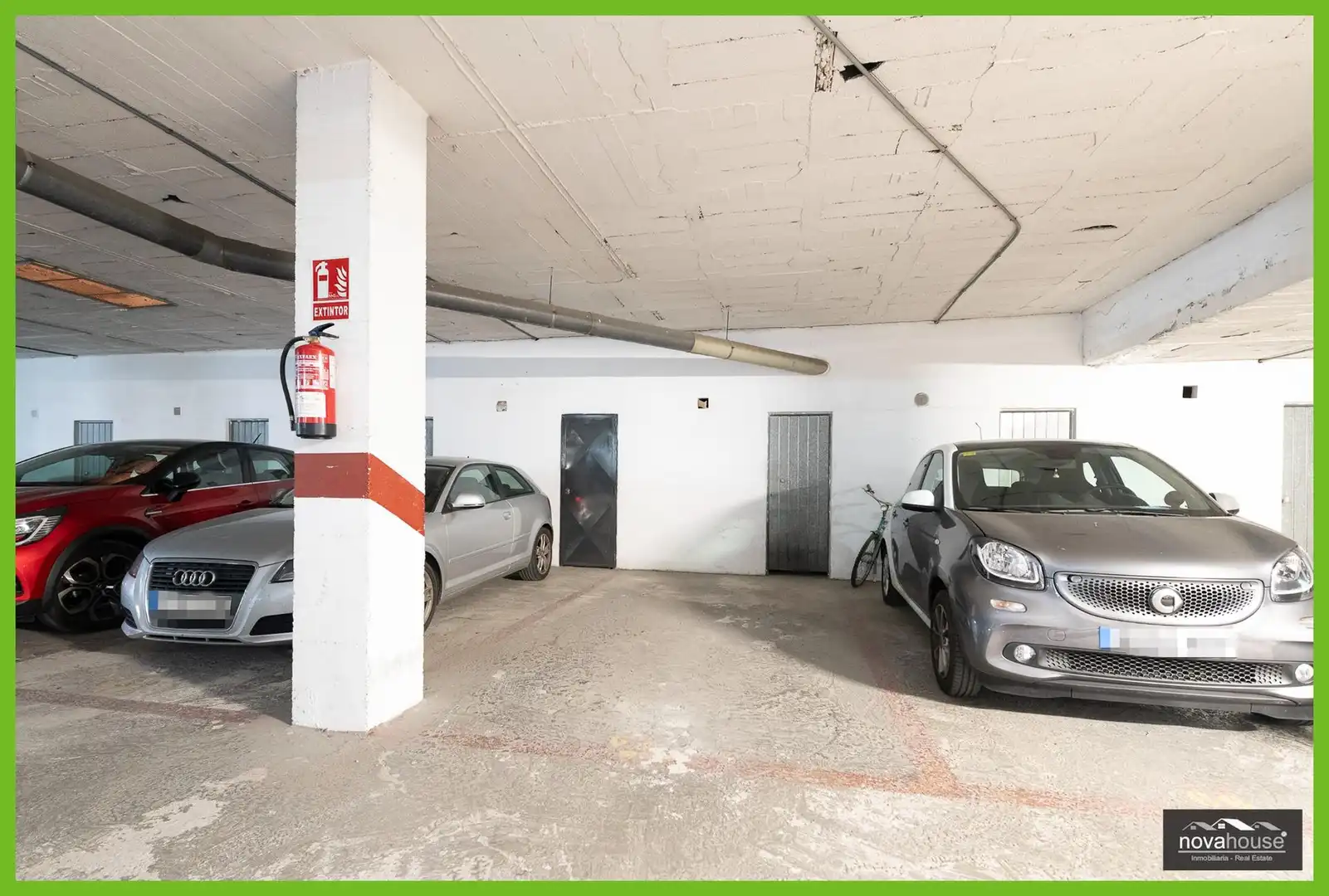 Parkplatz von Wohnung zum Verkauf in Rincón de la Victoria mit Terrasse, Abstellraum und Balkon