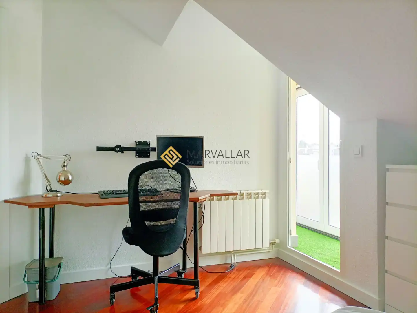 Habitación de Dúplex de alquiler en Santa Cruz de Bezana con Calefacción, Terraza y Amueblado