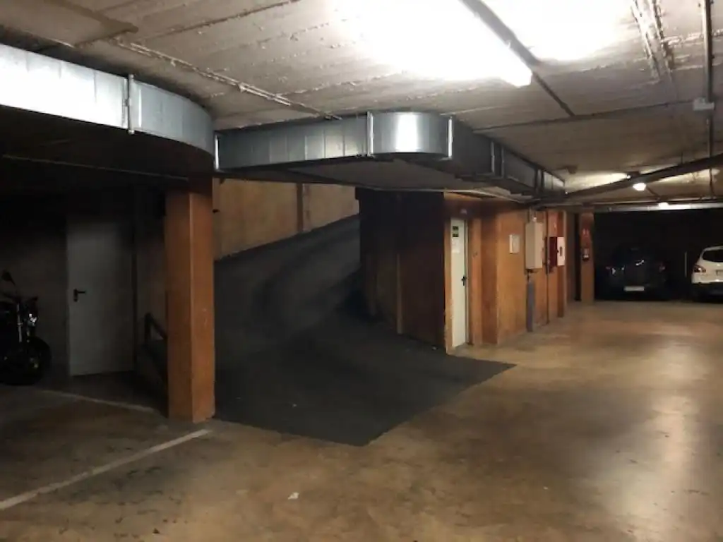 Parkplatz zum Verkauf in c( mossen jacint verdaguer, imagen 6