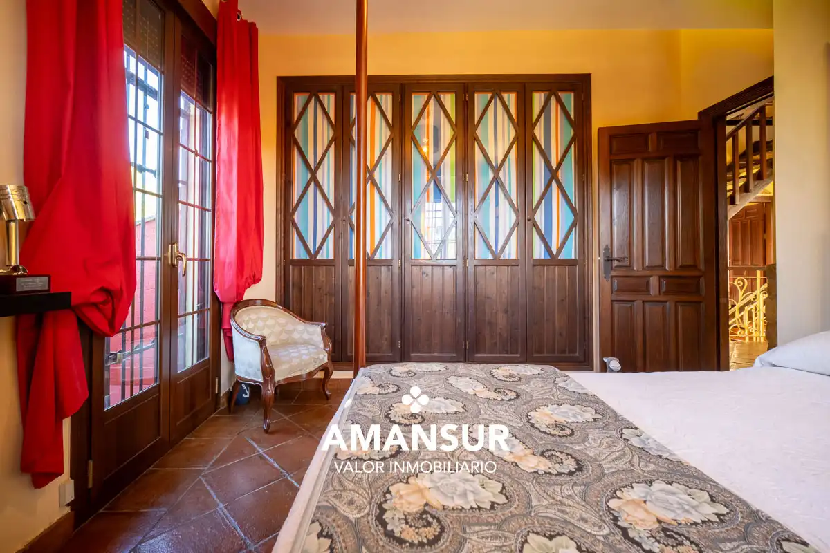 Chalet con piscina en venta en Avenida del Almendro, imagen 71