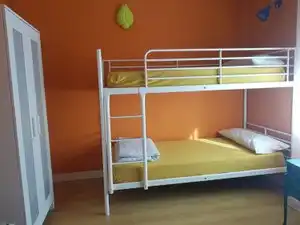 Habitación de Casa o chalet de alquiler en Cobisa con Aire acondicionado, Calefacción y Jardín privado
