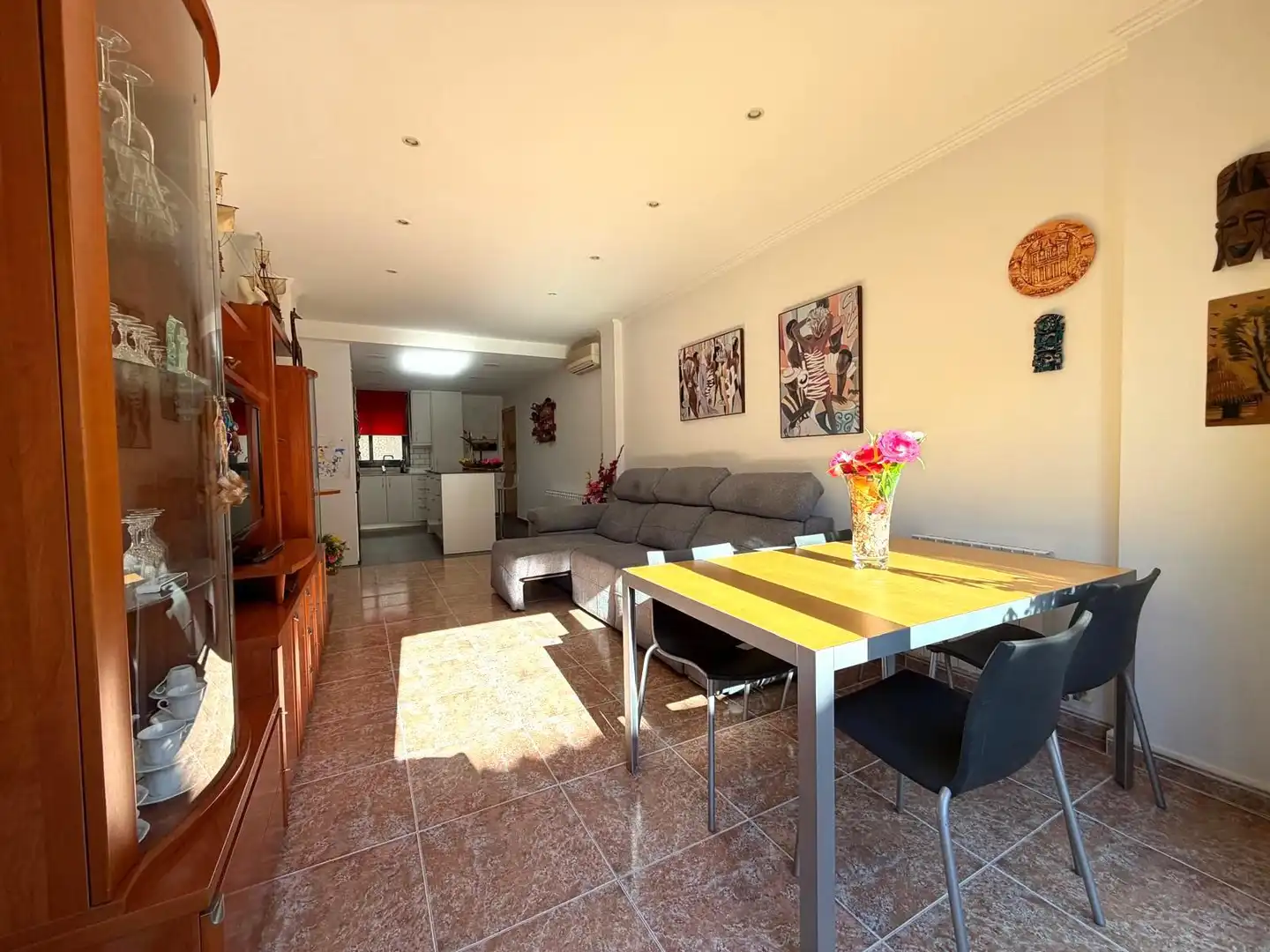 Wohnzimmer von Wohnungen zum Verkauf in El Vendrell mit Klimaanlage, Heizung und Terrasse