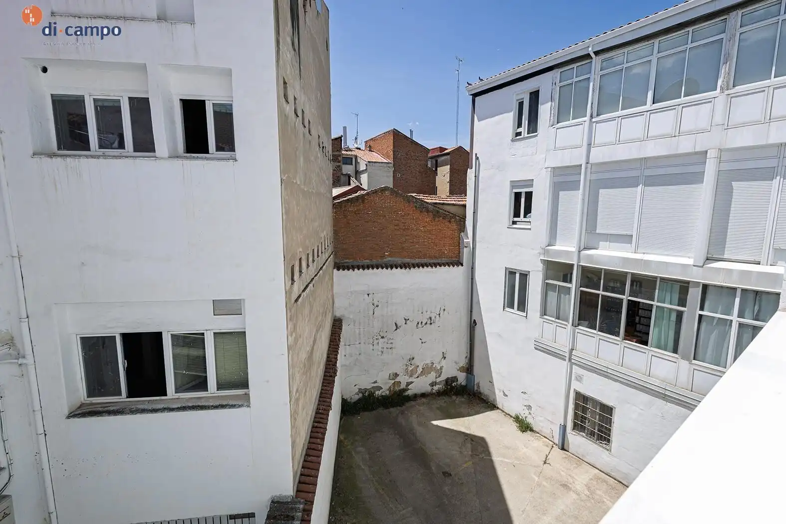 Vista exterior de Pis en venda en Valladolid amb Calefacció