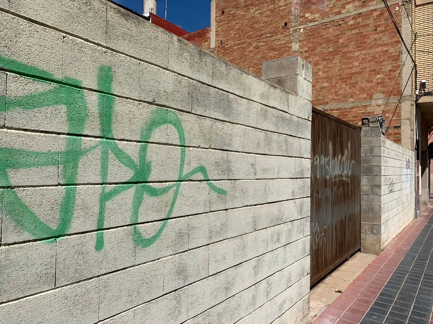 Terreno residencial en venta en Avenida Blasco Ibáñez 105, imagen 2