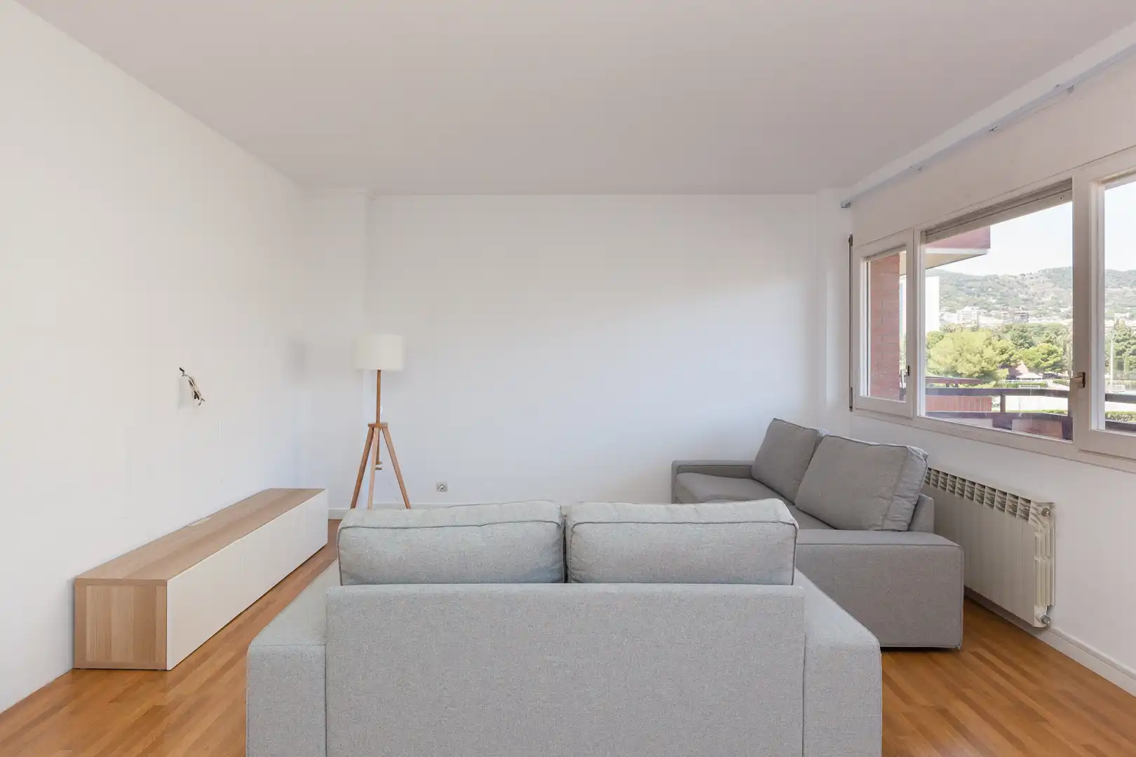 Wohnung zur Miete in Calle del Pisuerga, La Maternitat i Sant Ramon