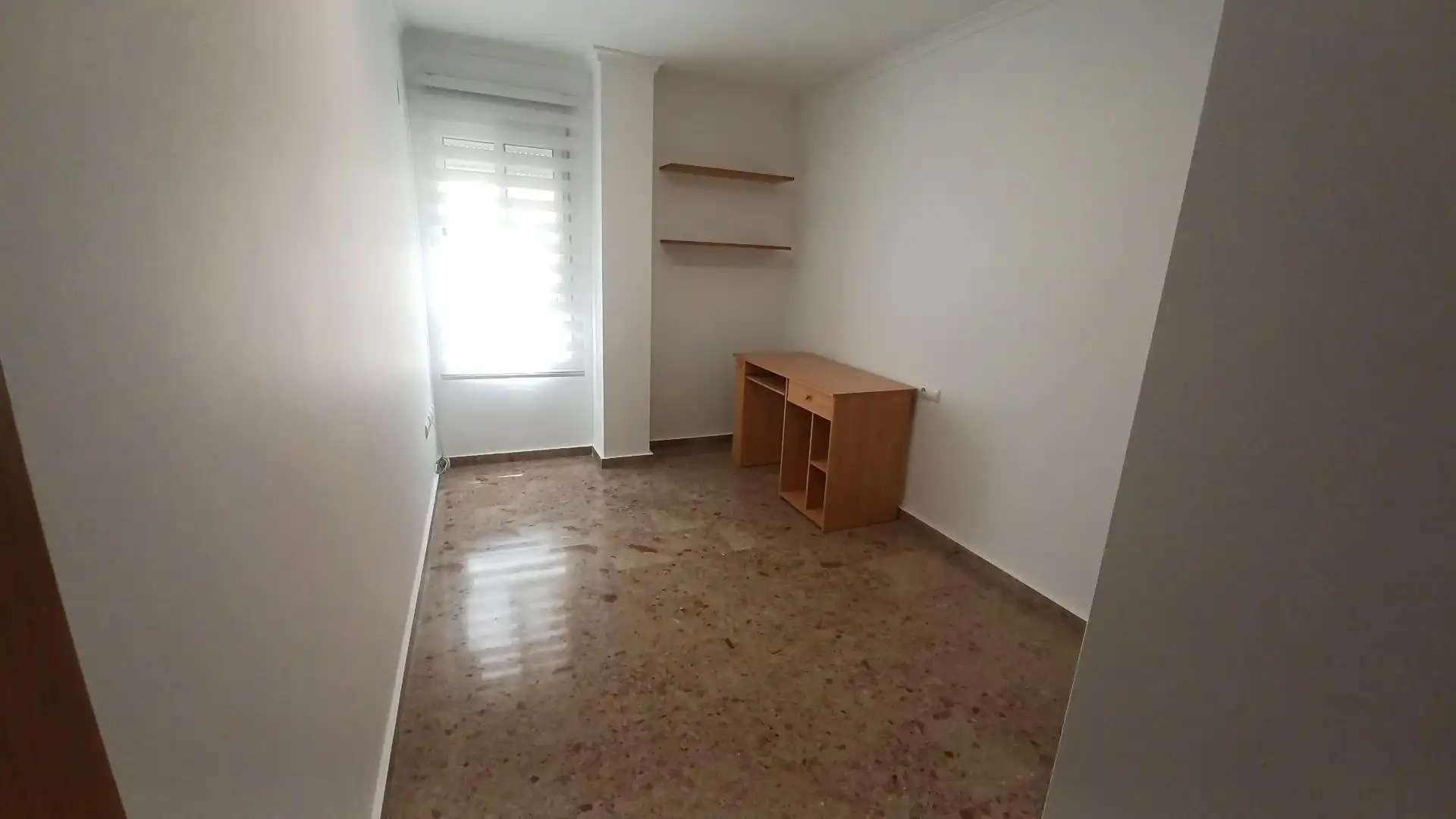 Habitación de Piso de alquiler en Albal con Aire acondicionado, Amueblado y Balcón