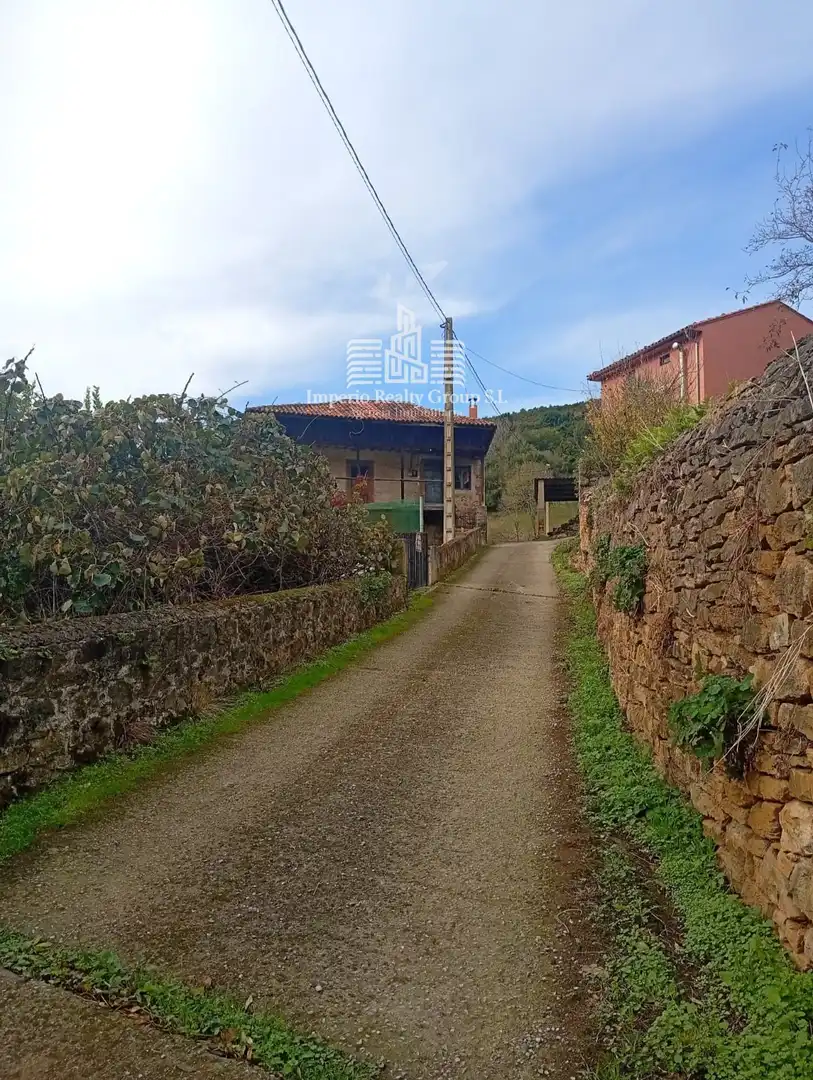 Casa en venta en Salas