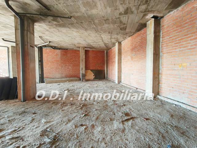 Local comercial en Alquiler en N/A en Santa Bárbara - Ciudad Deportiva