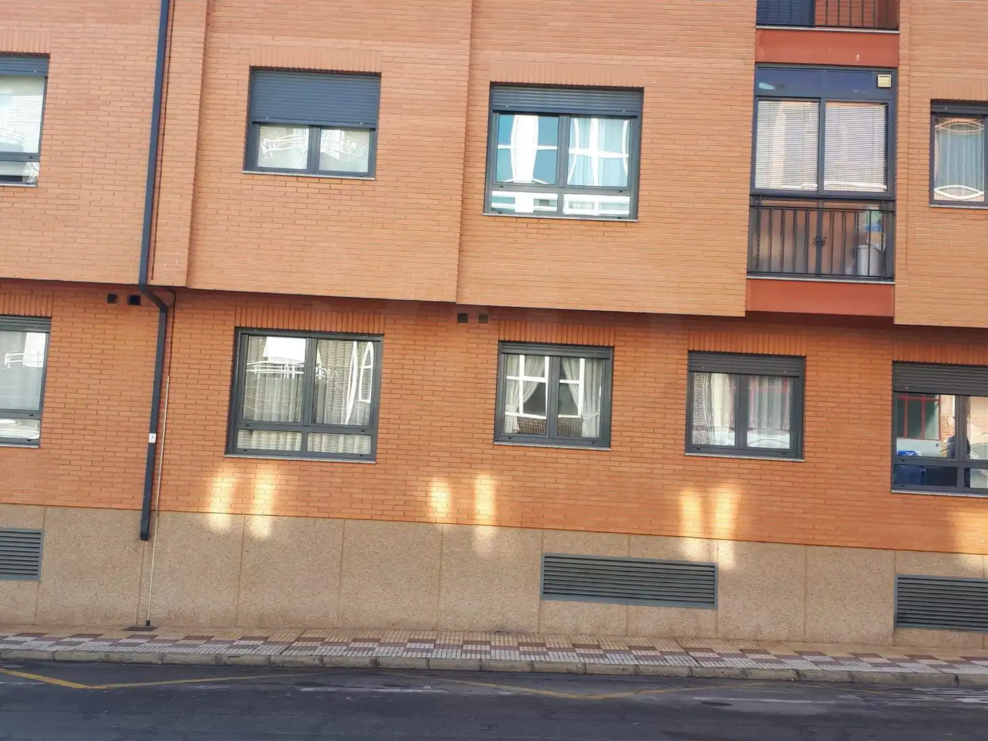 Piso con ascensor en venta en Villaquilambre, imagen 2