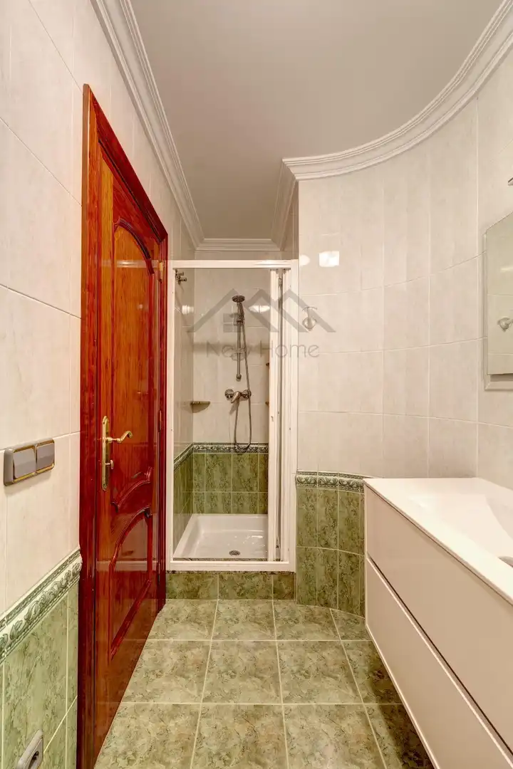 Baño de Finca rústica en venta en La Pobla de Vallbona con Trastero