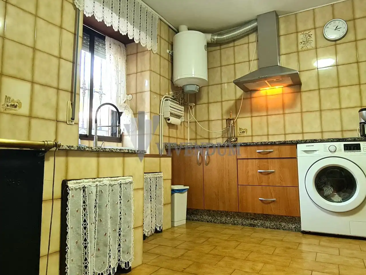 Cocina de Casa o chalet en venta en Arbo con Calefacción, Jardín privado y Terraza