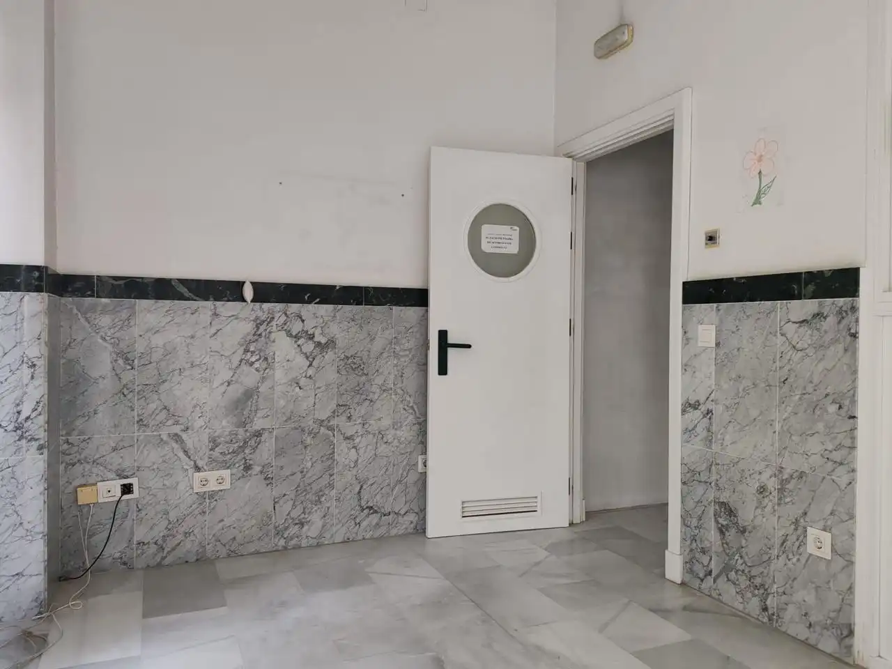 Local comercial de lloguer a Poniente-Sur, imagen 4