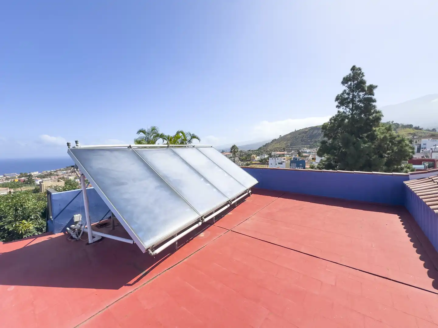 Vista exterior de Casa o xalet en venda en Puerto de la Cruz amb Jardí privat, Terrassa i Traster