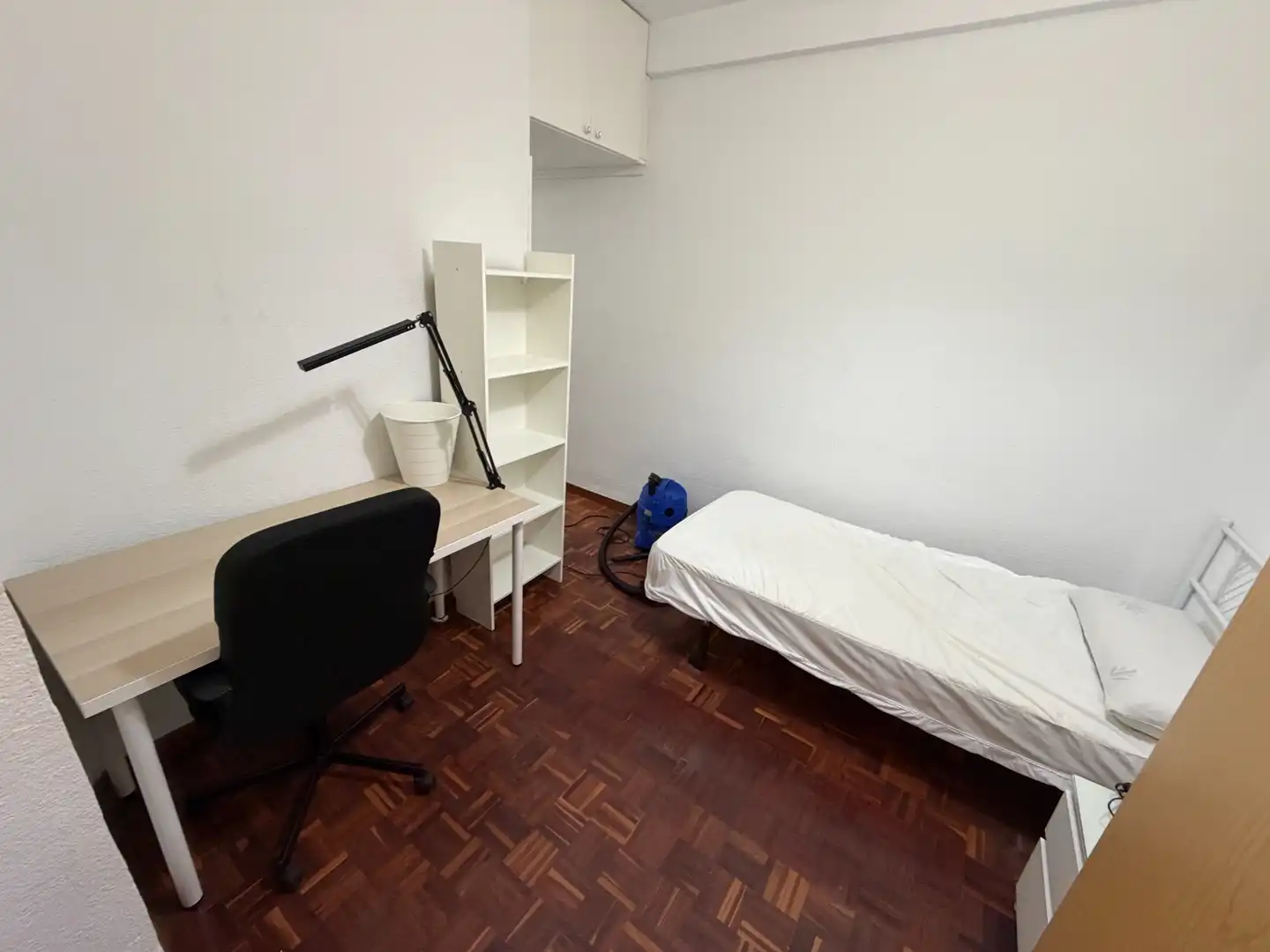 Bedroom of Flat for rent in Murcia  with Furnished, Oven and Washing machine