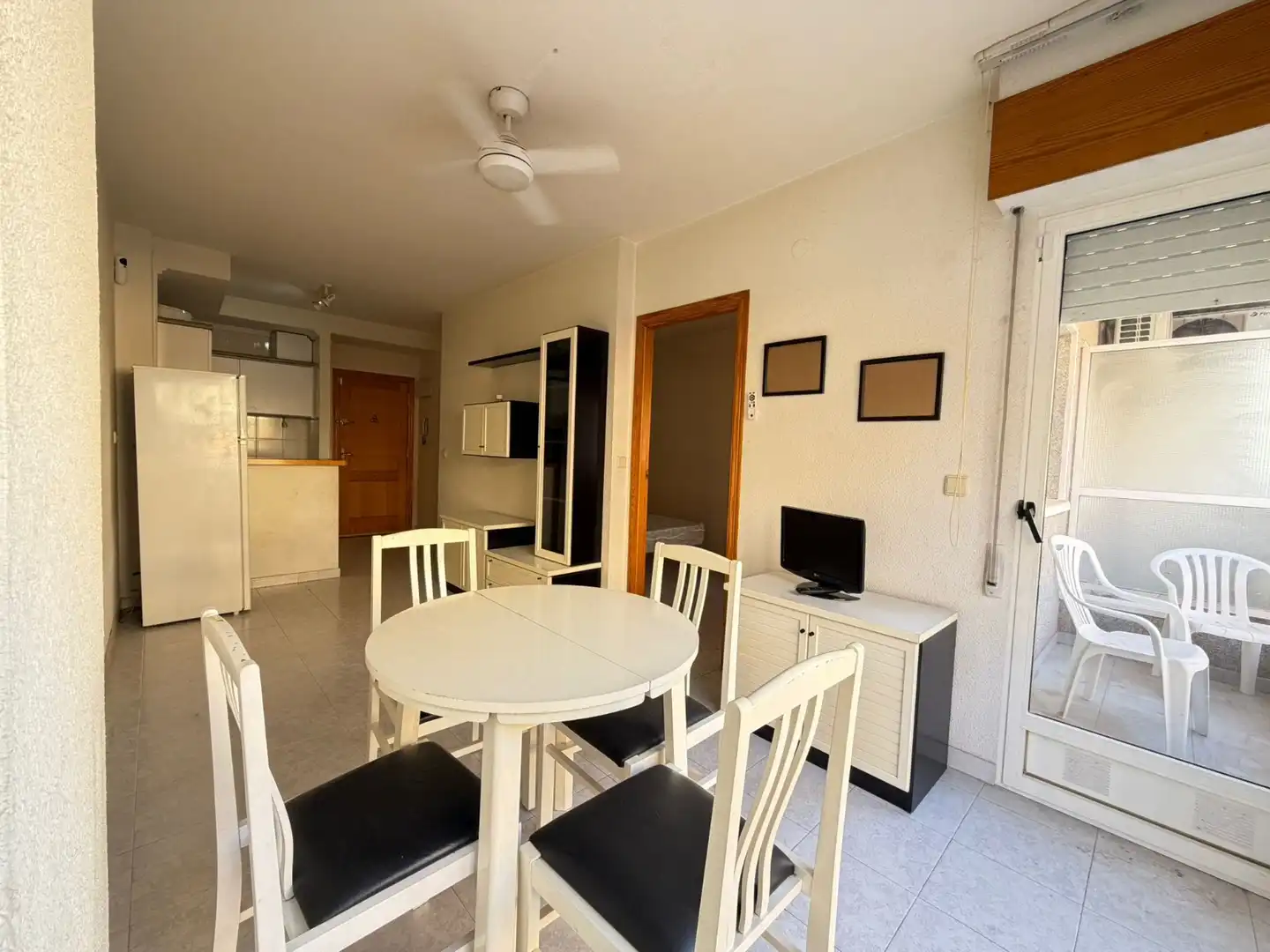 Dining room of Flat for sale in Torrevieja  with Terrace, Furnished and Washing machine