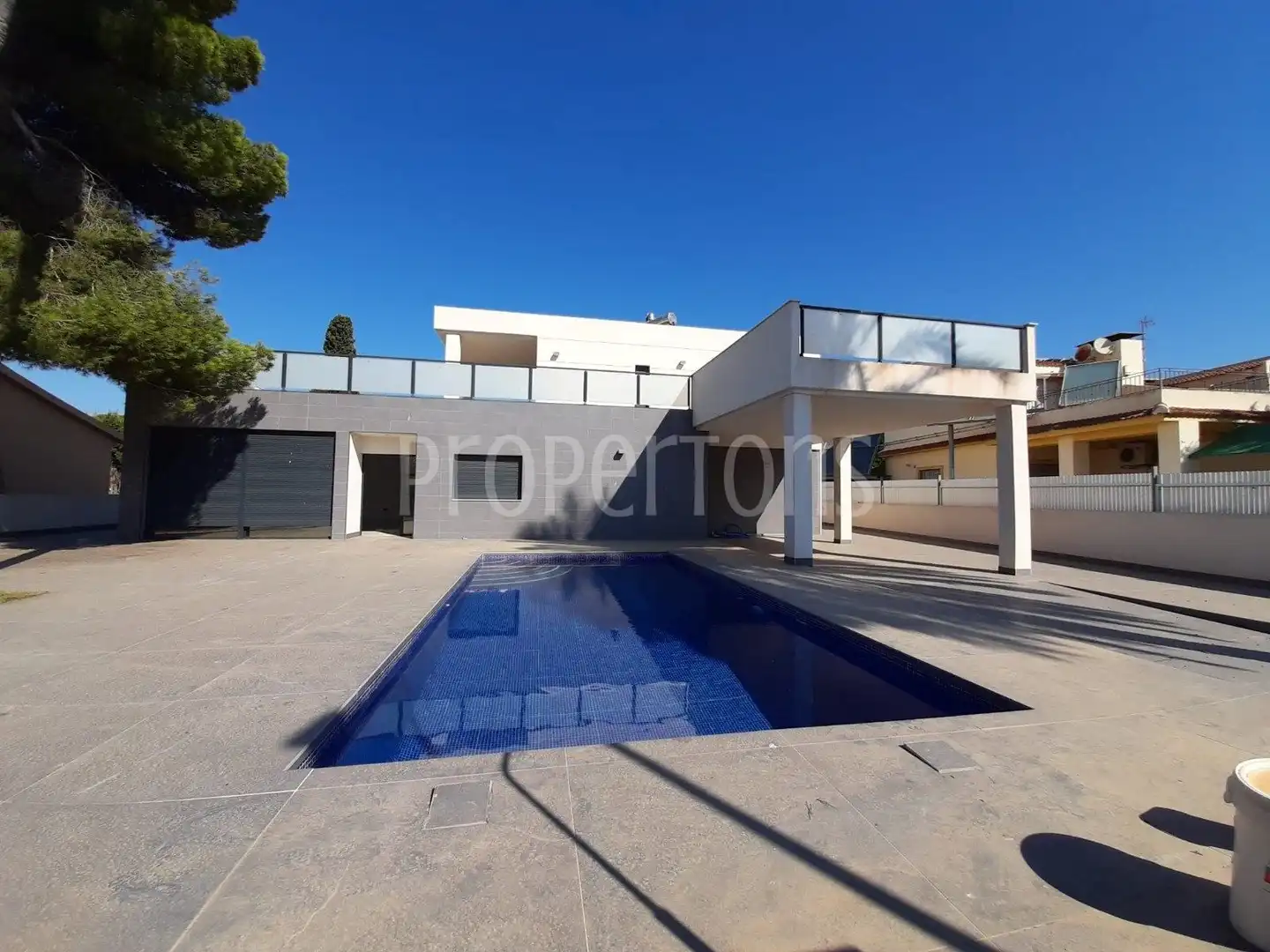 Vista exterior de Casa o chalet en venta en Orihuela