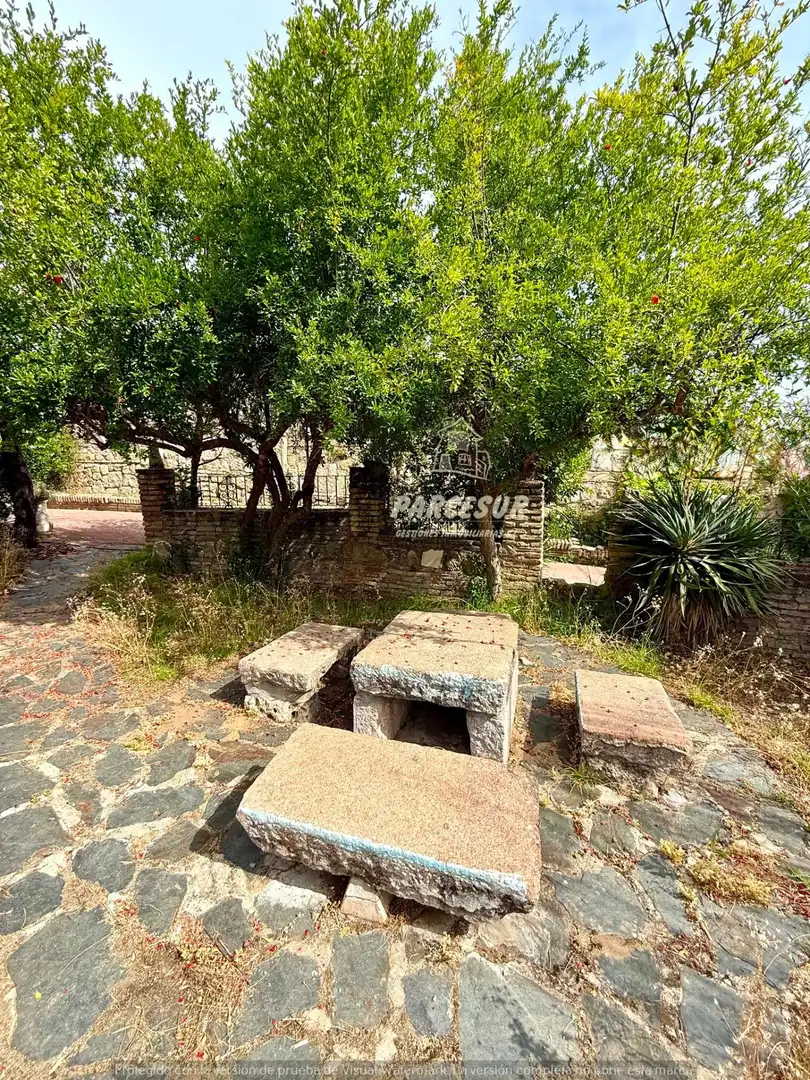 Jardí de Finca rústica en venda en Córdoba amb Aire condicionat, Calefacció i Jardí privat