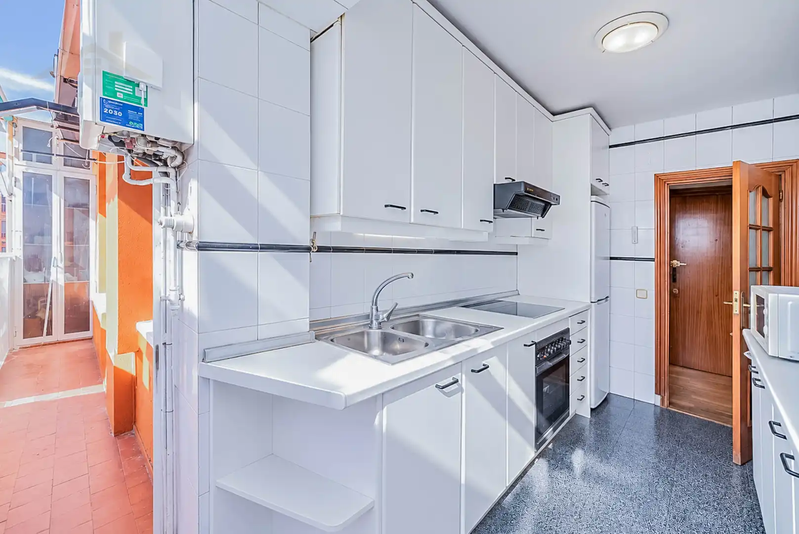 Flat with lift for sale in Calle Hogar 68, imagen 6
