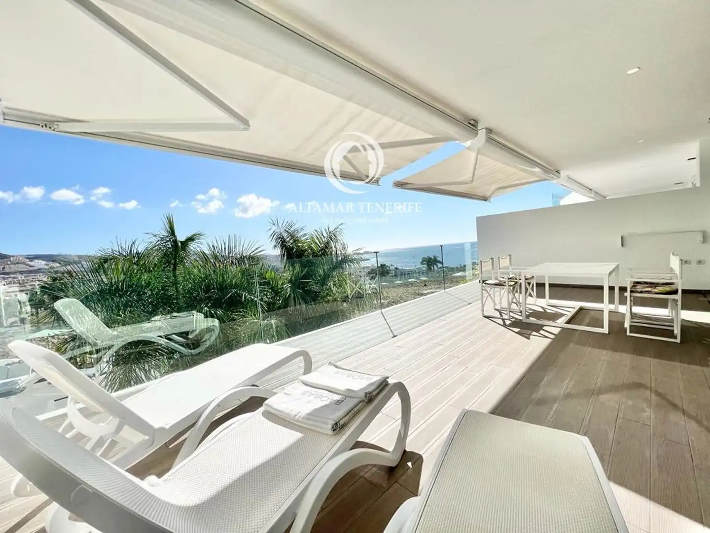 Apartment with terrace for sale in Costa Adeje