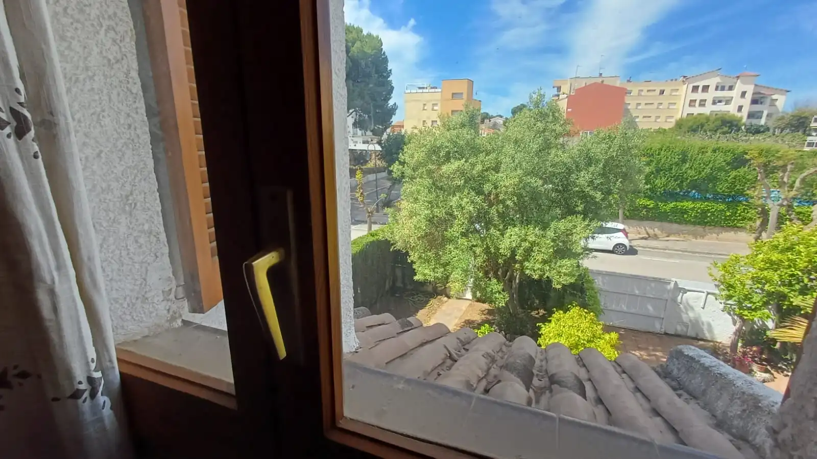 Terrassa de Casa adosada en venda en Roda de Berà amb Jardí privat i Alarma