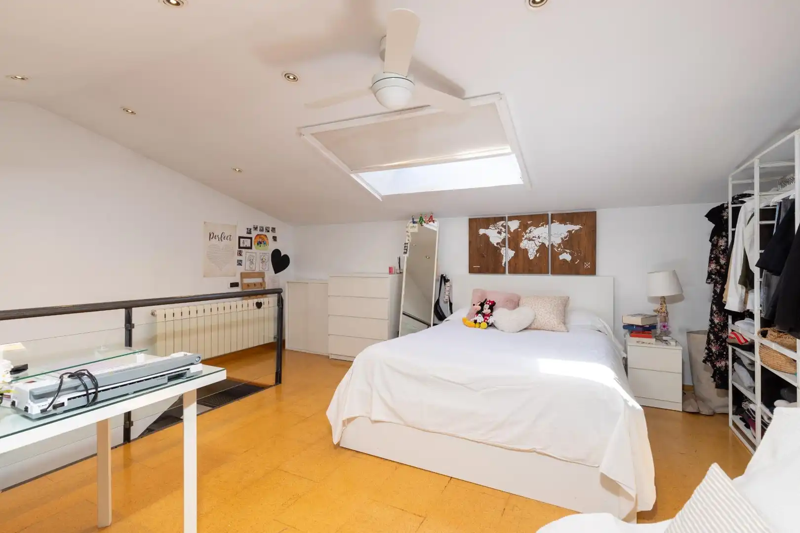 Schlafzimmer von Haus oder Chalet zum Verkauf in Viladecavalls mit Privatgarten, Terrasse und Abstellraum