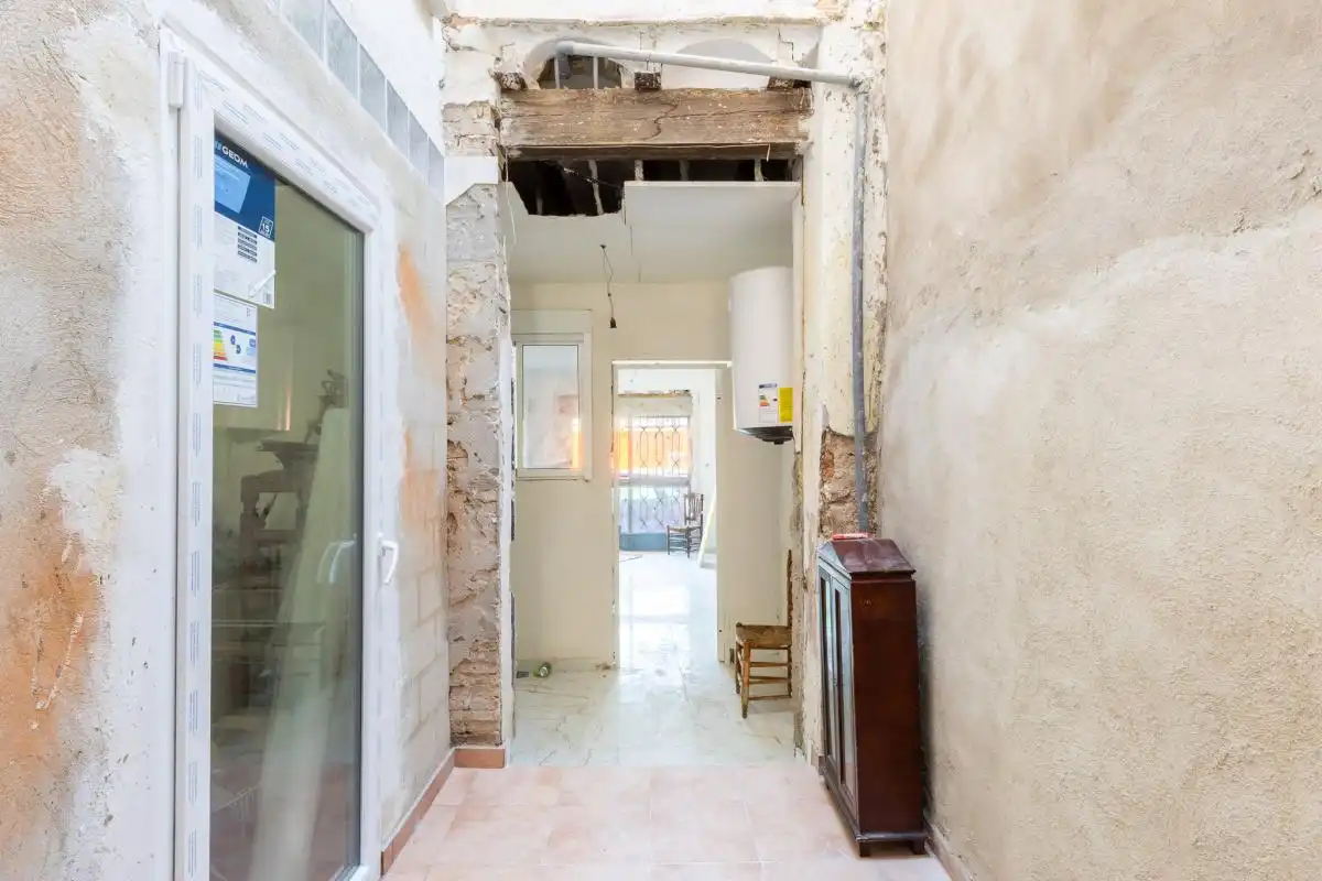 Houses for sale in Alzira  with Heating, Terrace and Storage room