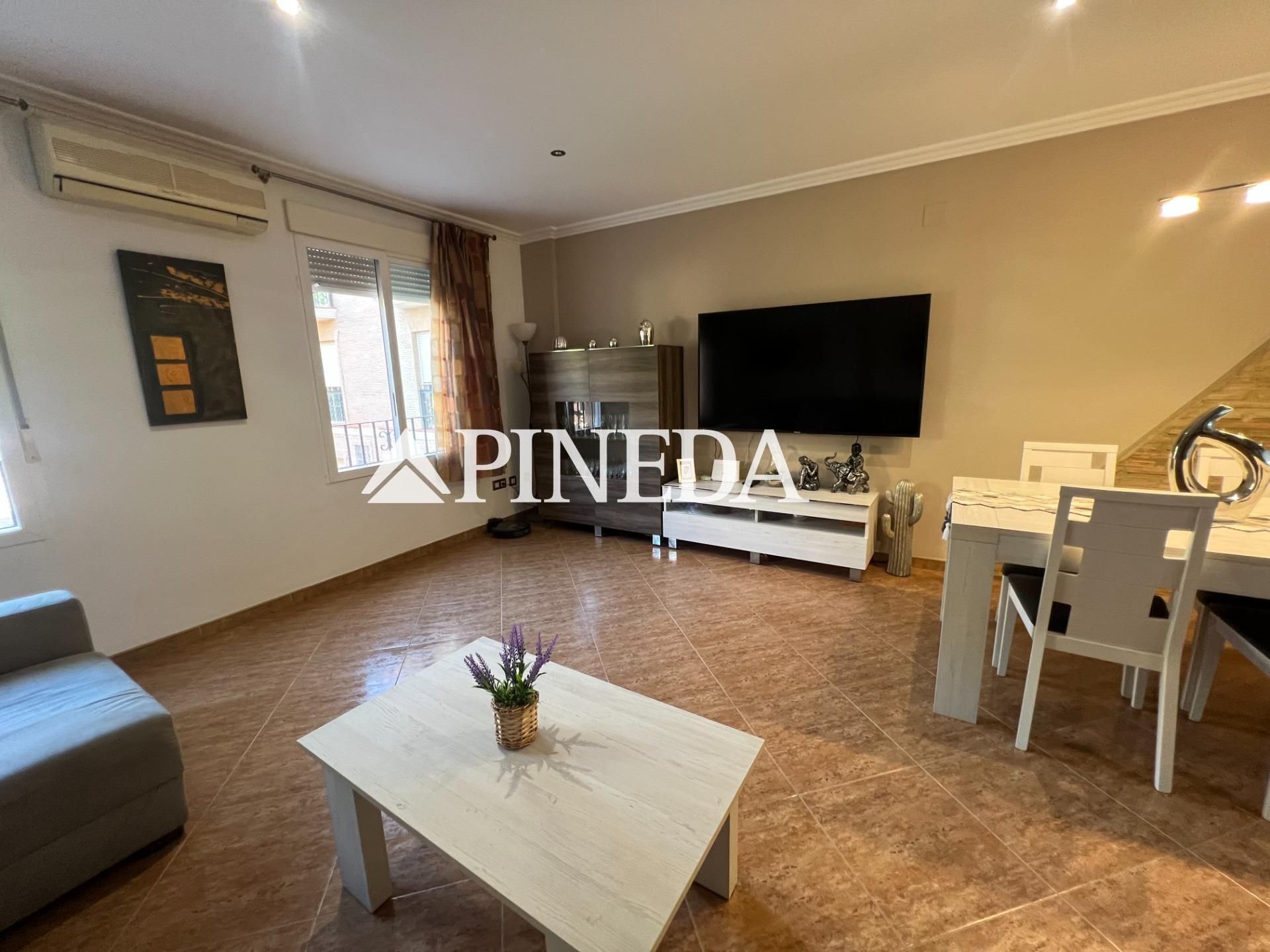 Living room of Single-family semi-detached for sale in Sagunto / Sagunt  with Air Conditioner, Heating and Terrace
