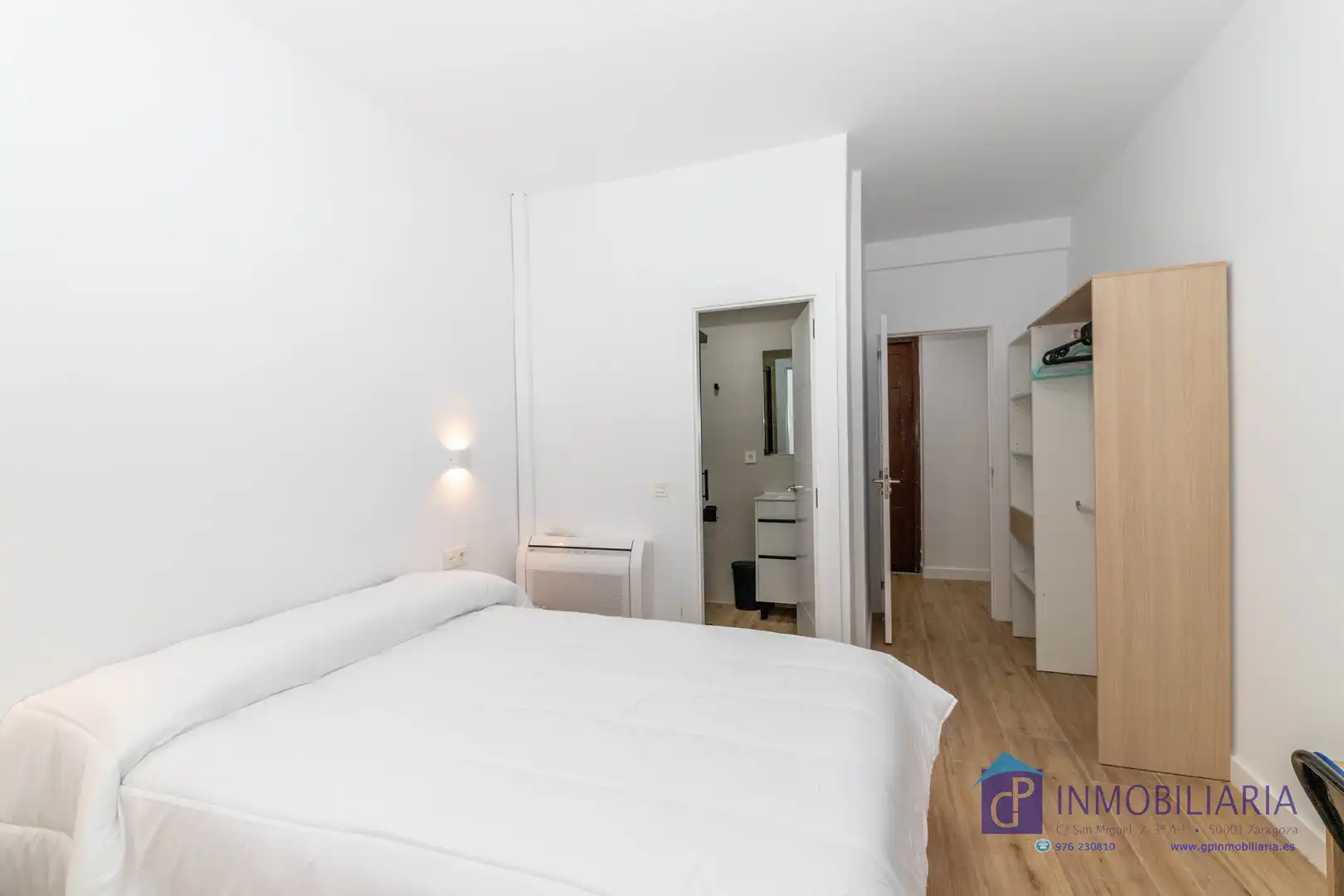 Flat for sale in Calle de Santiago, Alfonso