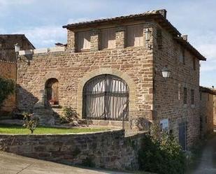 Vista exterior de Casa o xalet de lloguer en Undués de Lerda amb Parquet, Traster i Moblat