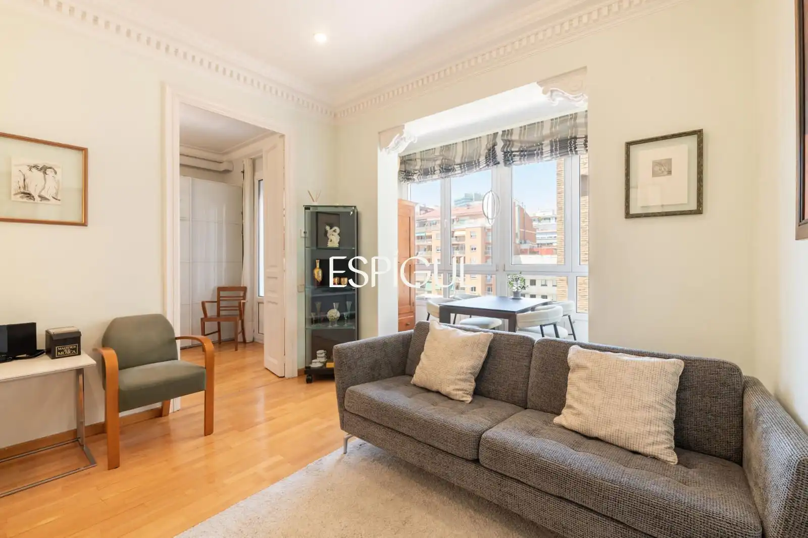 Flat with terrace for sale in Paris, imagen 6
