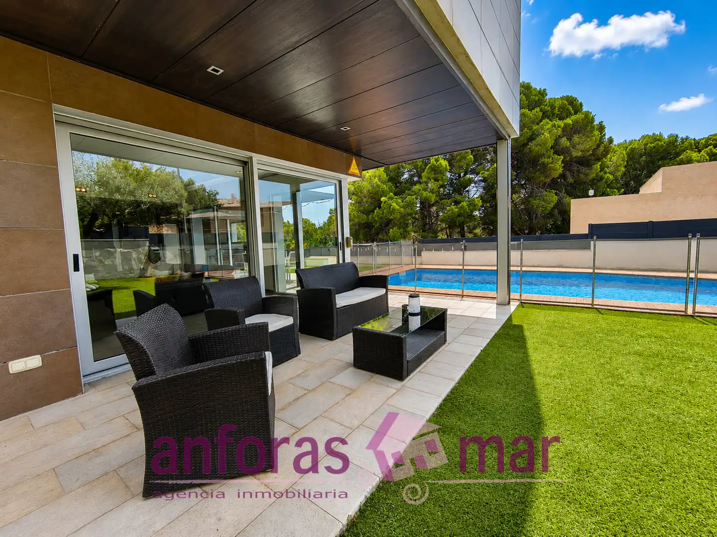 Terrassa de Casa o xalet en venda en El Vendrell amb Aire condicionat, Calefacció i Jardí privat