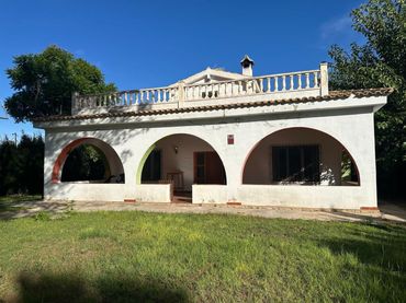 Chalet con balcón en venta en La Presa - Collado - La Malla