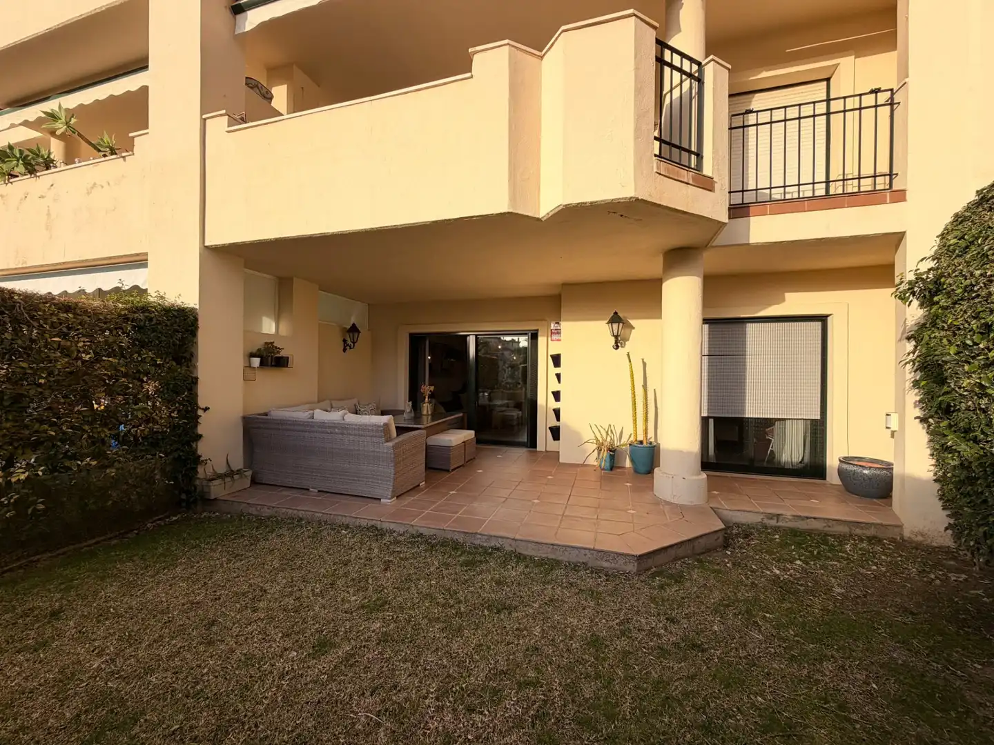 Jardí de Pis de lloguer en Marbella amb Aire condicionat, Terrassa i Moblat