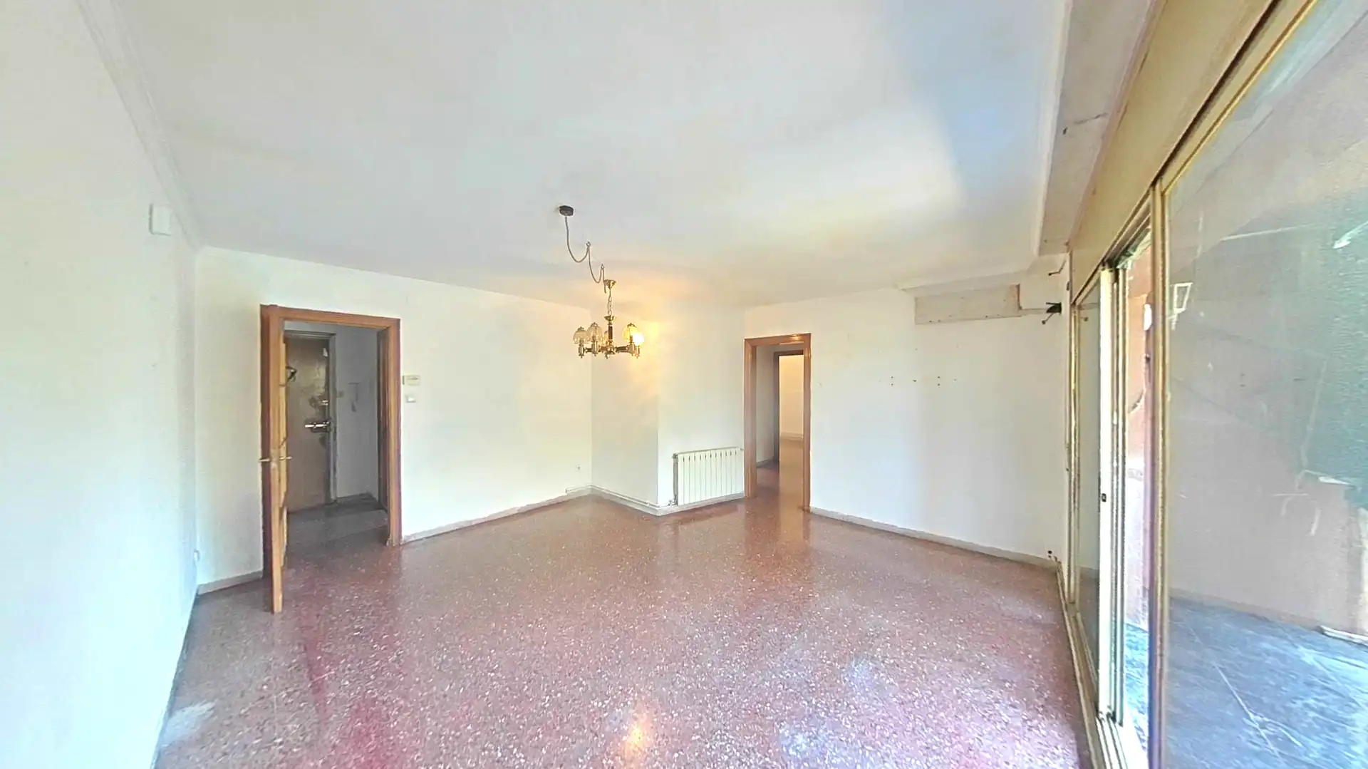 Sala d'estar de Apartament en venda en Terrassa amb Aire condicionat i Balcó