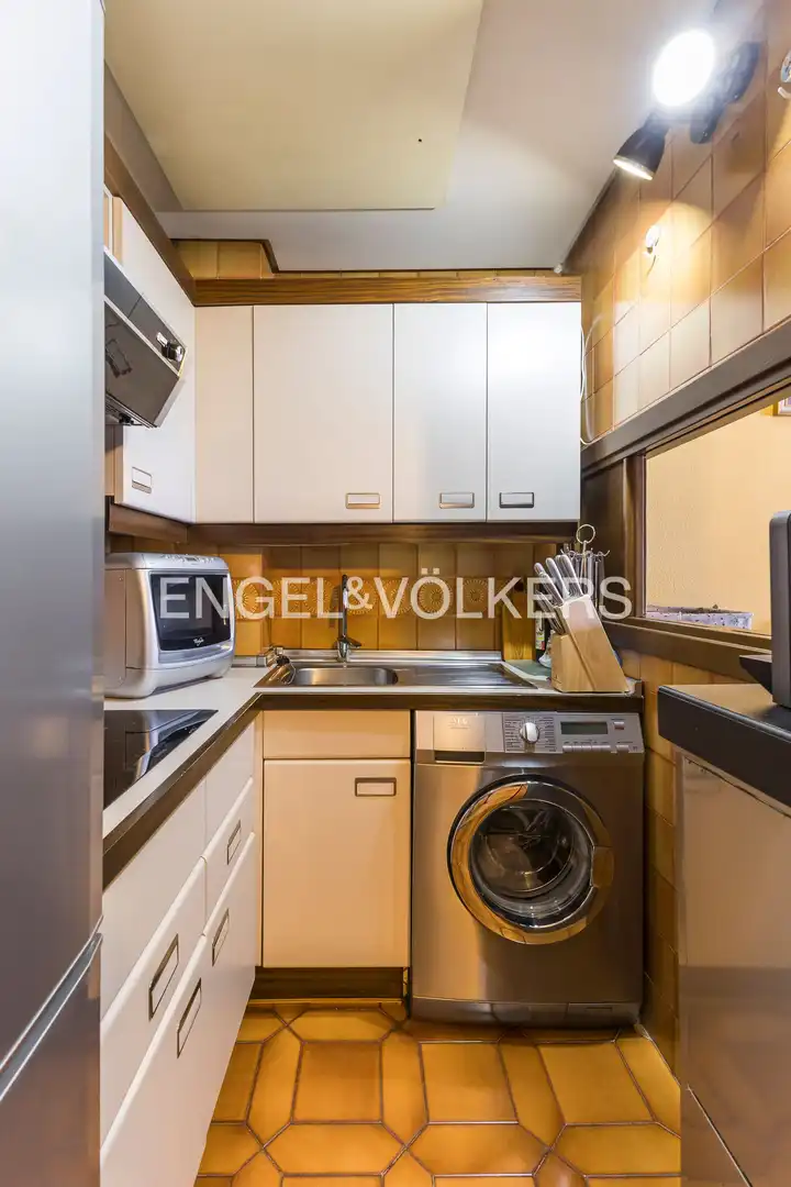 Kitchen of Flat for rent in Madrid  with Air Conditioner, Heating and Furnished
