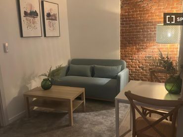 Appartamento con balcone in affitto a Arganzuela