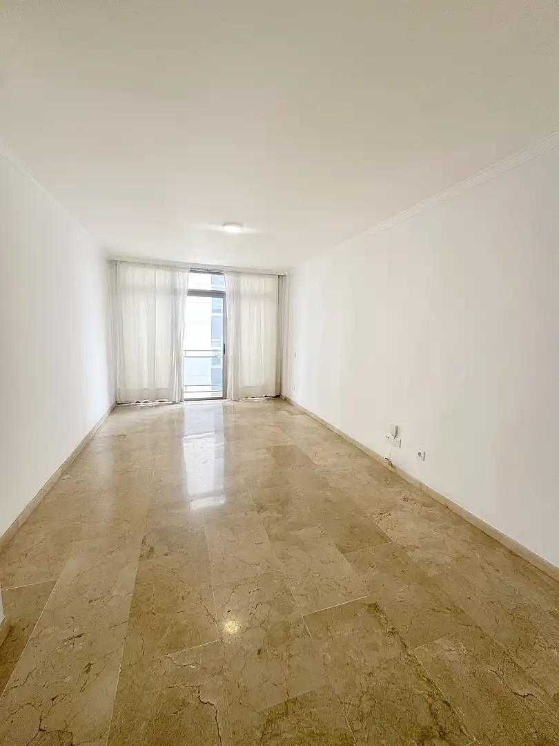 Sala de estar de Piso de alquiler en Las Palmas de Gran Canaria con Trastero, Horno y Lavadora