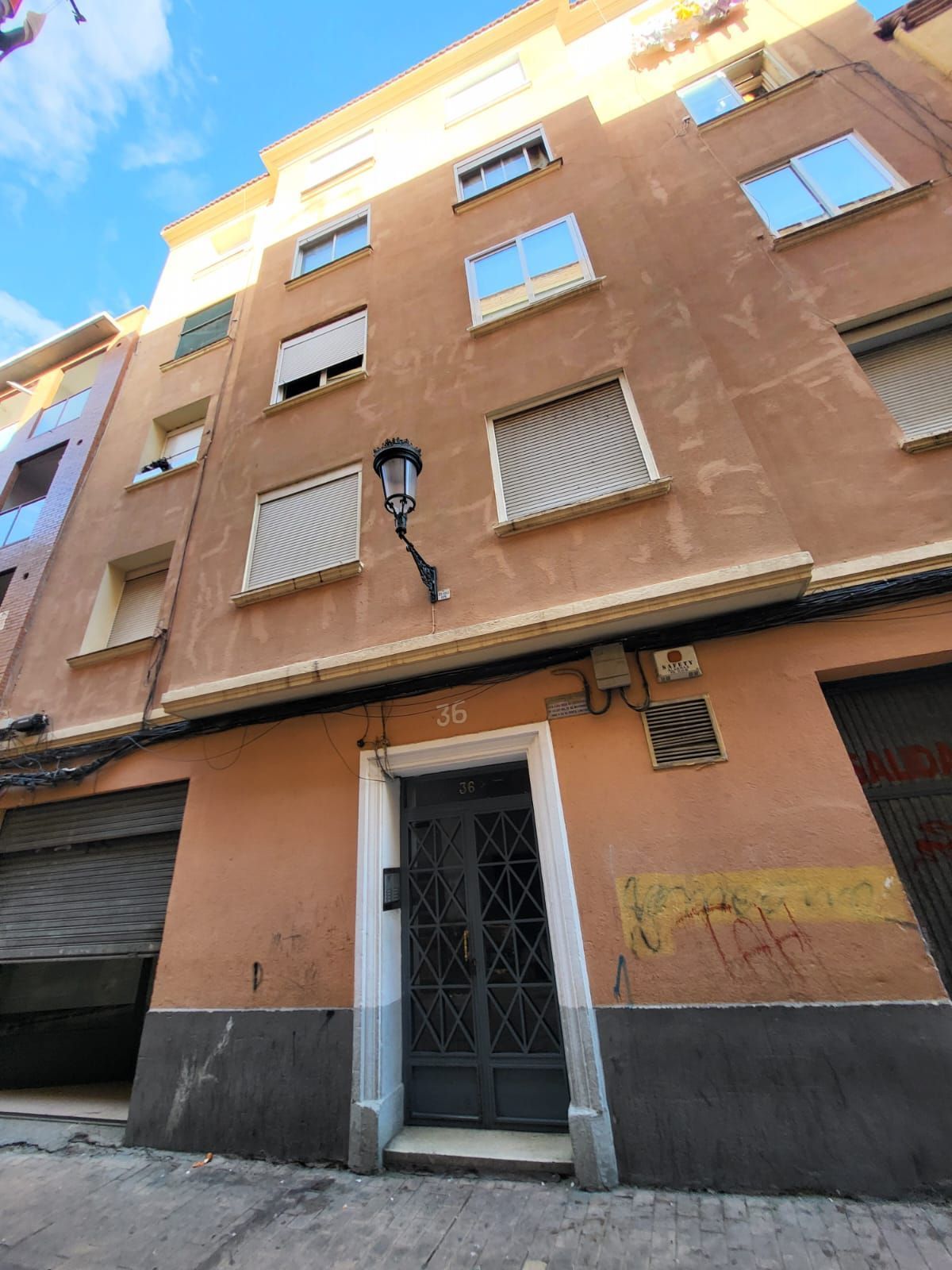 Vista exterior de Pis en venda en  Zaragoza Capital amb Aire condicionat i Calefacció