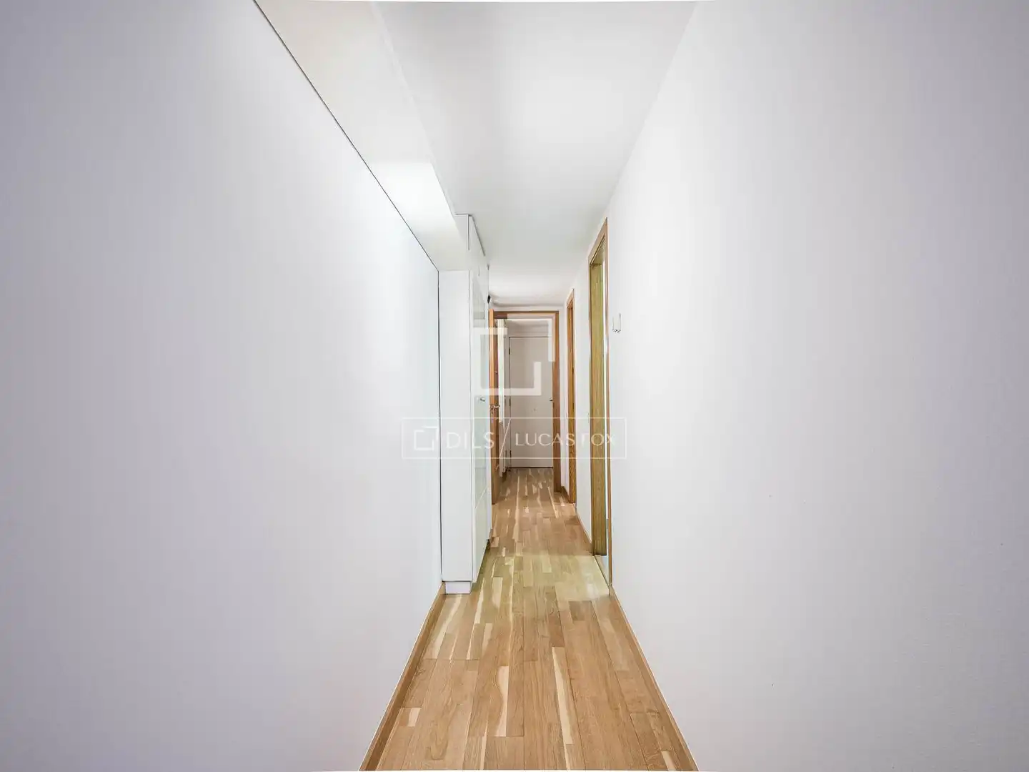 Wohnung zum Verkauf in Sant Cugat del Vallès mit Heizung, Terrasse und Balkon