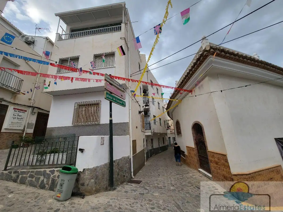 Vista exterior de Garaje en venta en Sierro